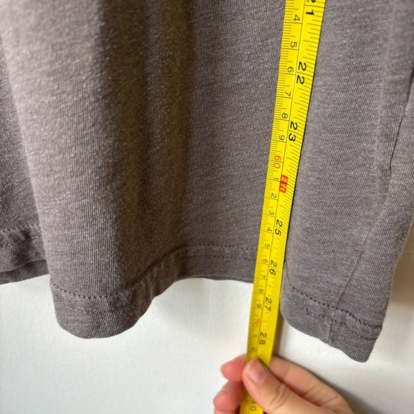 White Sox Gray Graphic T-Shirt Baseball Tee - Picture 5 of 6